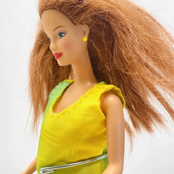 MATTEL BARBIE Doll Blonde Red Hair Blue Eyes Green Top & Skirt Outfit 12" Tall - Picture 9 of 12